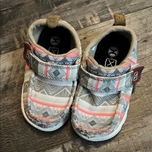 Twisted X Baby Size 5 Moccasins